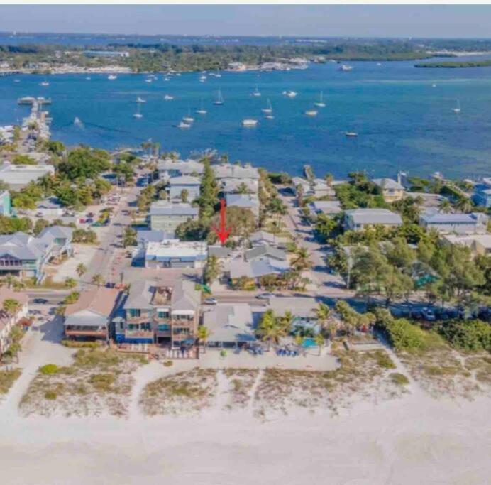 Lovely 2 Bedrooms, Steps Away From The Beach. Bradenton Beach Luaran gambar