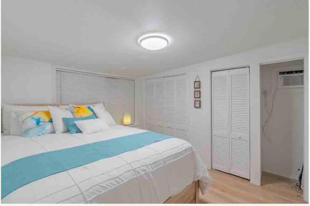 Lovely 2 Bedrooms, Steps Away From The Beach. Bradenton Beach Luaran gambar