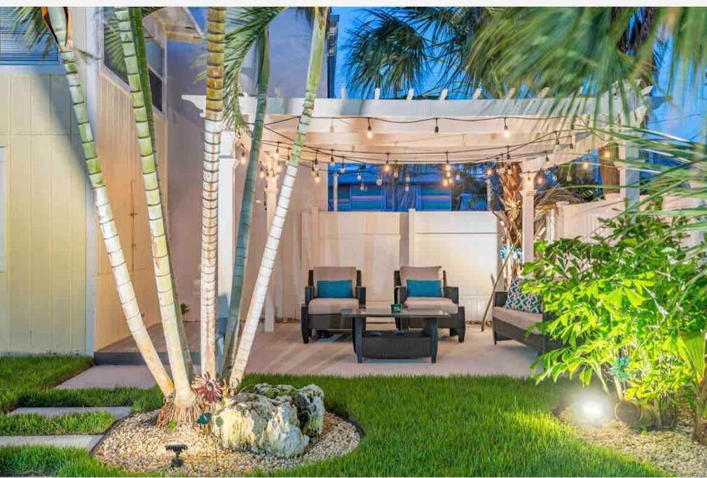 Lovely 2 Bedrooms, Steps Away From The Beach. Bradenton Beach Luaran gambar